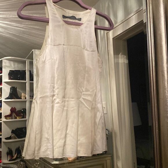 White Raquel Allegra silk top from Jada Pinkett Smith’s closet! - Picture 1 of 7